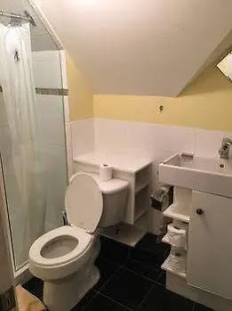 The Manor Guest House Vancouver 3*,